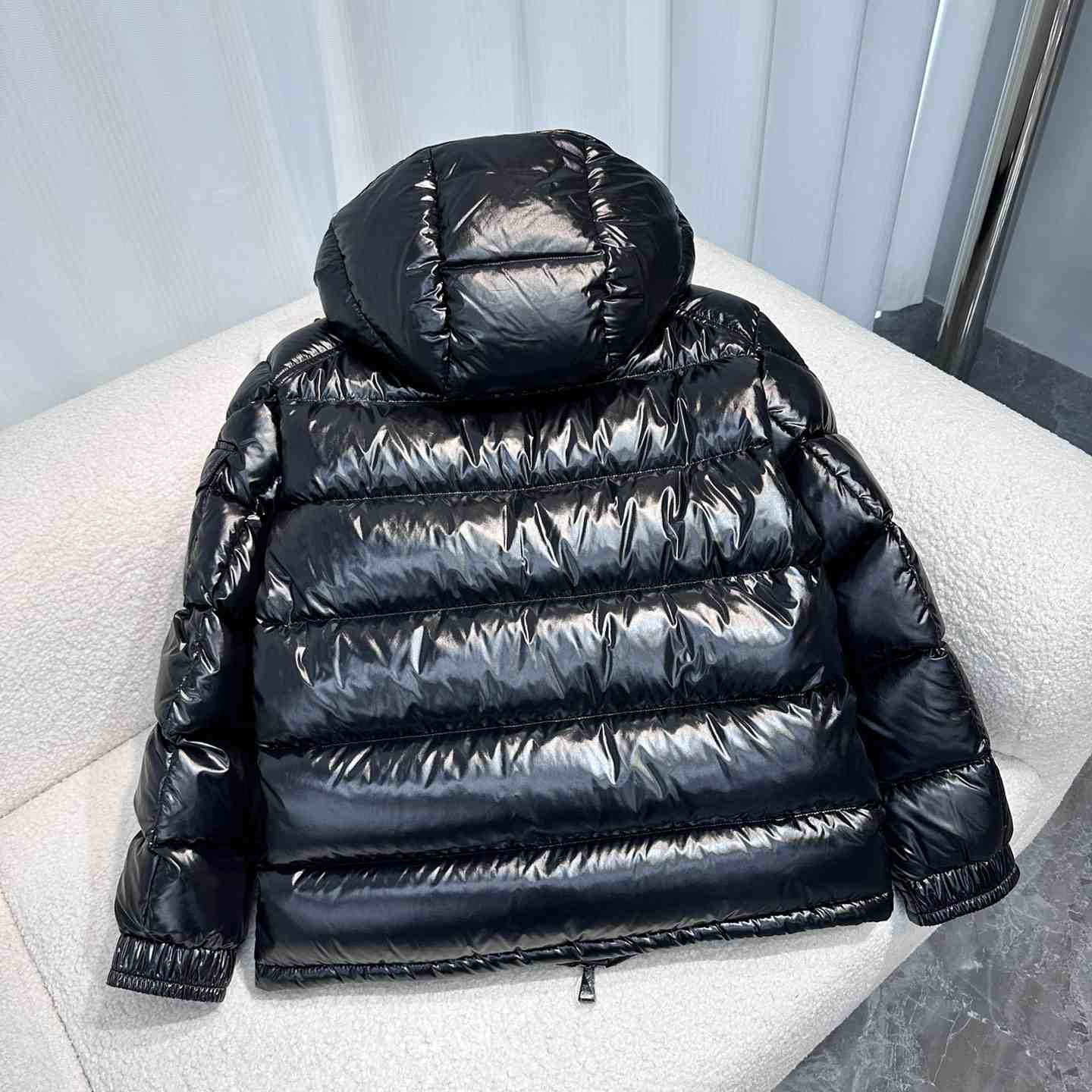 Moncler Maire Short Down Jacket - EUR FASHION