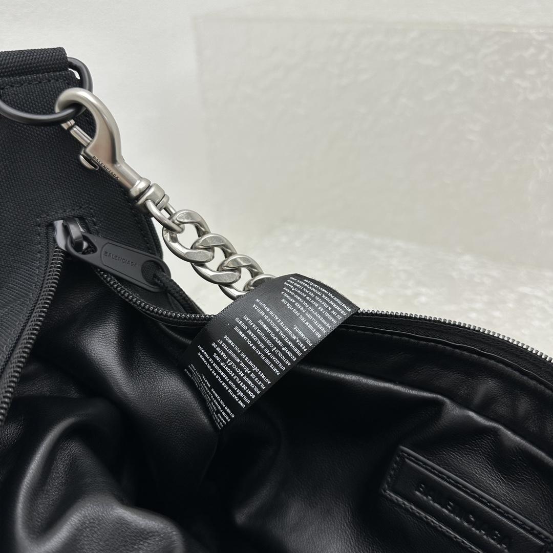 Balenciaga Raver Medium Bag With Chain In Black - EUR FASHION