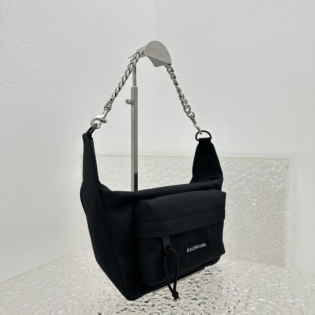 Balenciaga Raver Medium Bag With Chain In Black - EUR FASHION