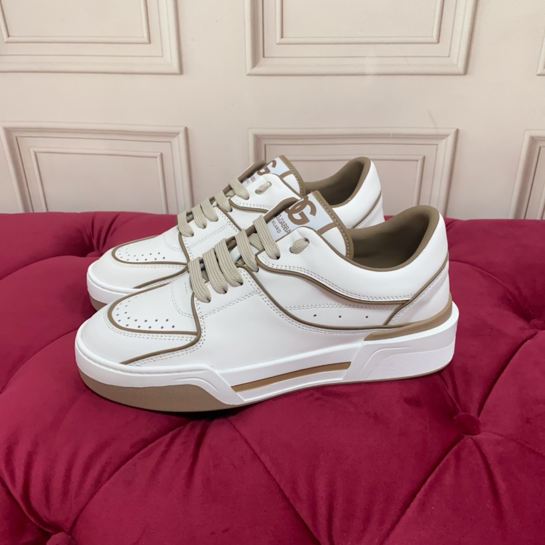 Dolce & Gabbana White New Roma Sneakers - EUR FASHION