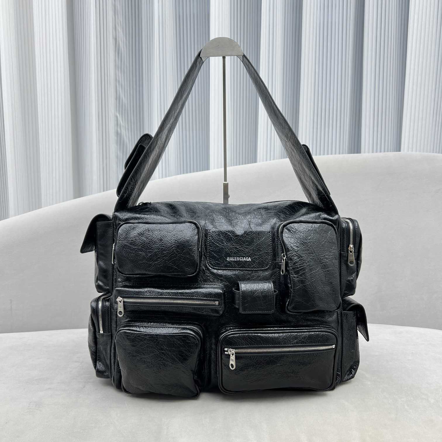 Balenciaga Superbusy Large Sling Bag In Black  - EUR FASHION