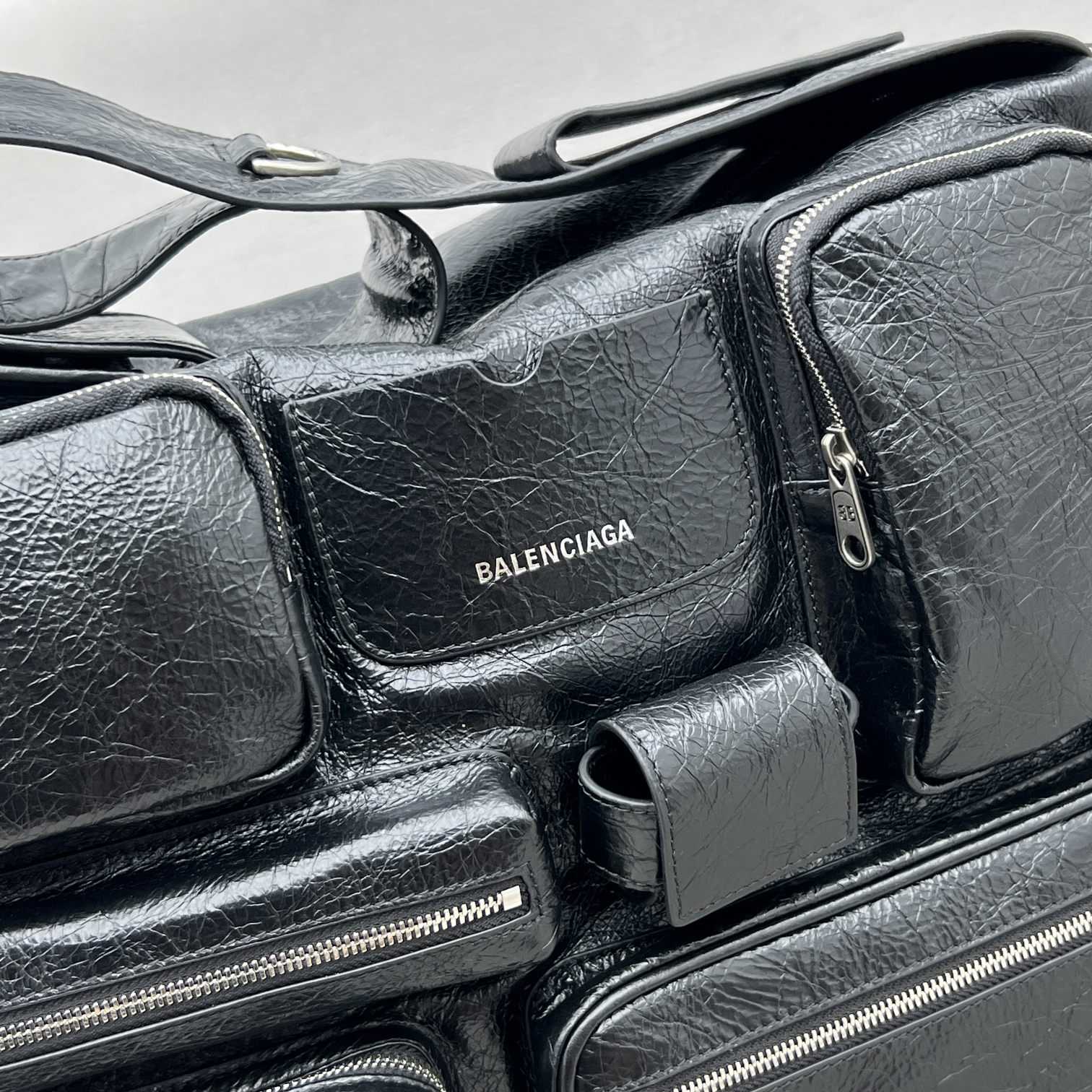 Balenciaga Superbusy Large Sling Bag In Black  - EUR FASHION