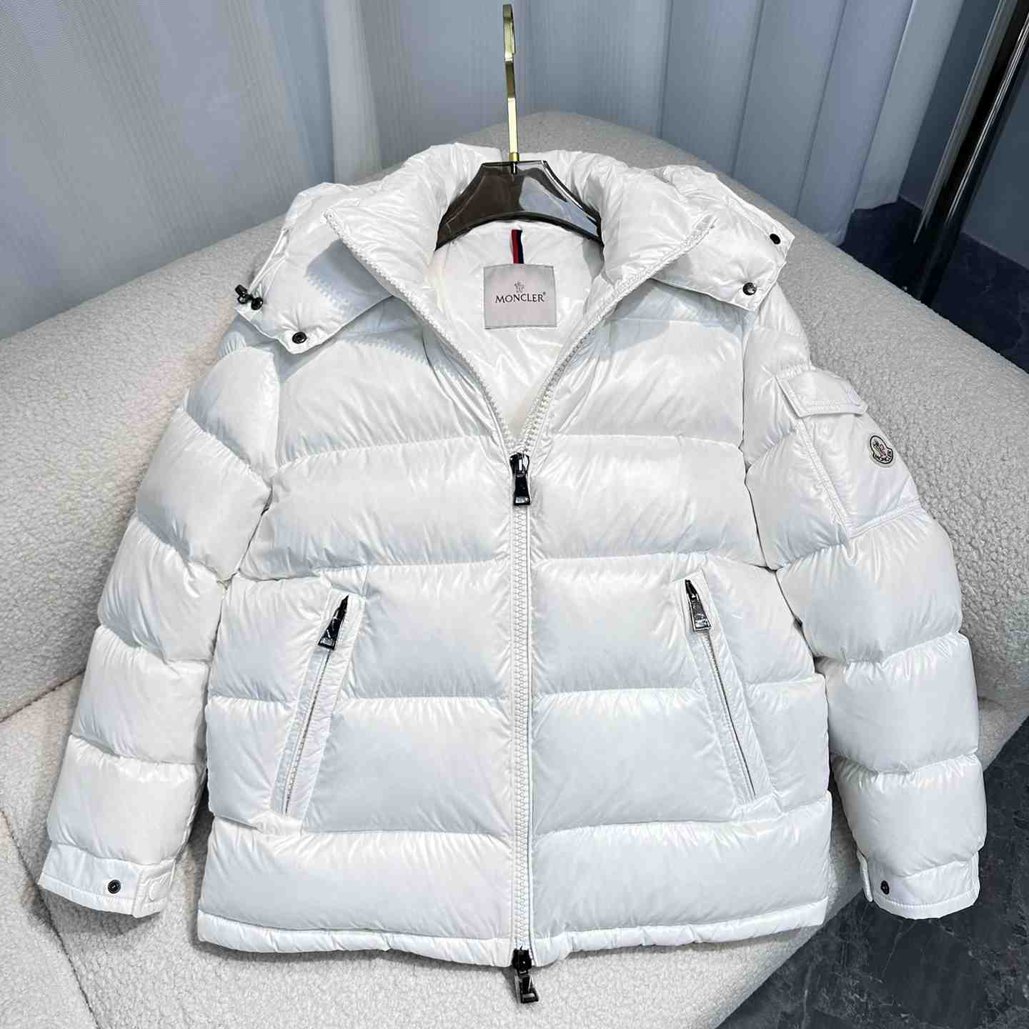 Moncler Maire Short Down Jacket - EUR FASHION