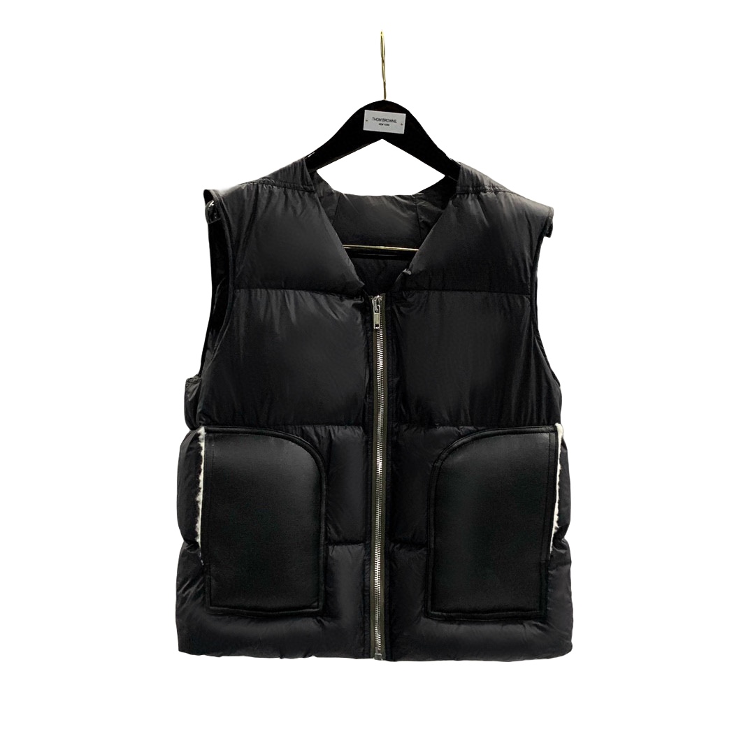 Rick Owens Cargo Sleeveless Puffer Jacket - EUR FASHION