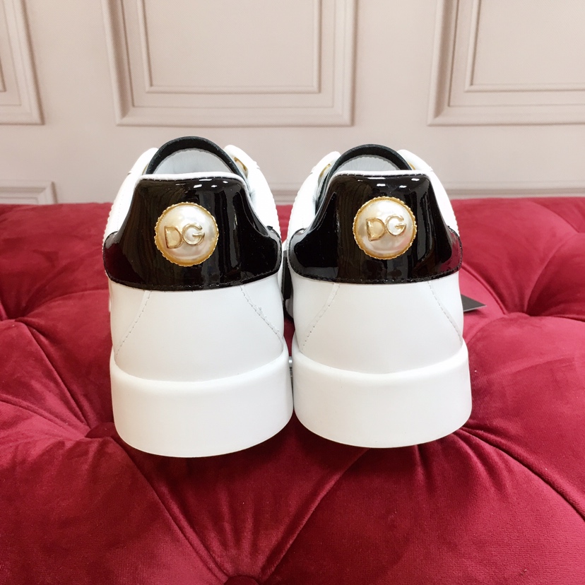 Dolce & Gabbana White Portofino Trainers With Pearl - EUR FASHION