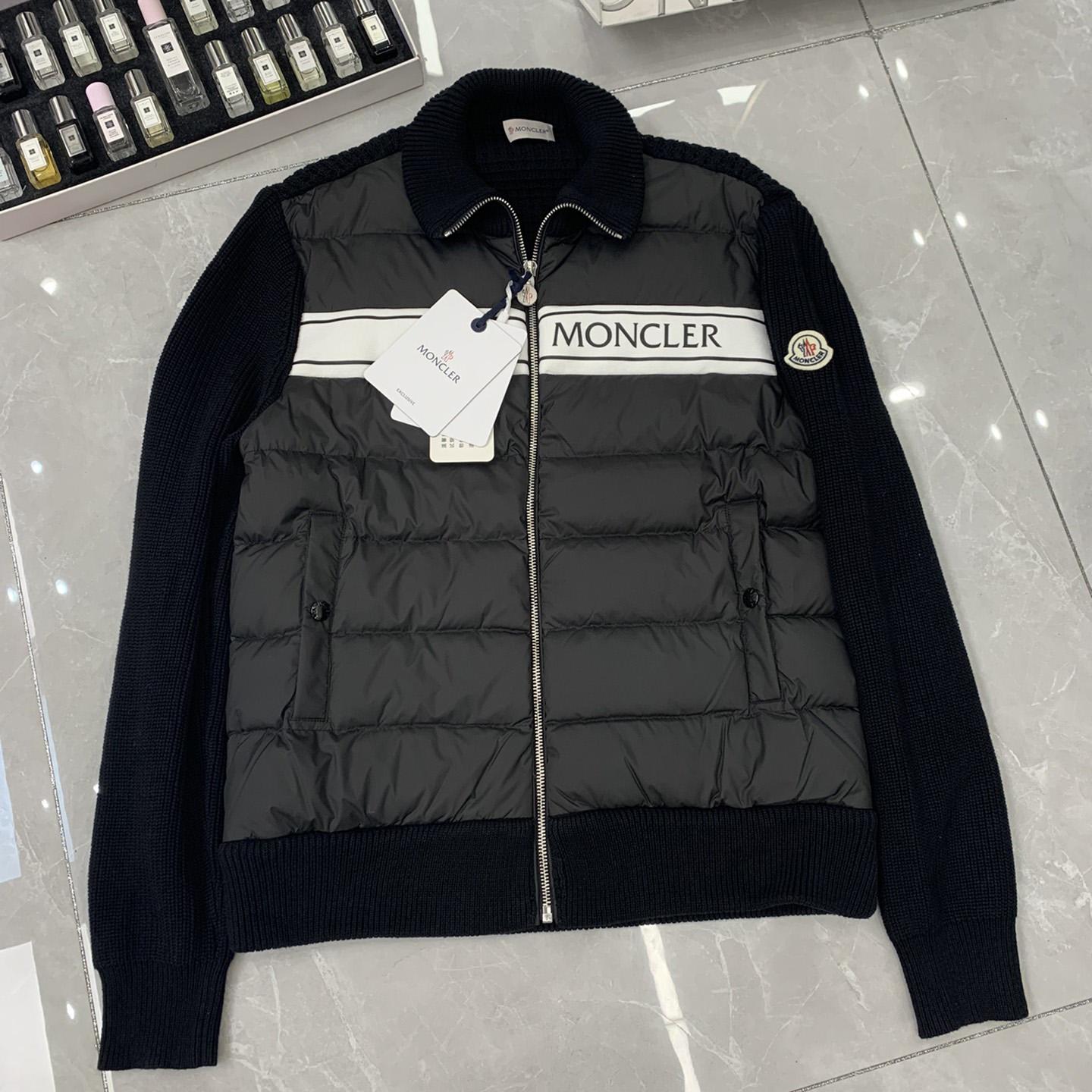 Moncler Padded Zip-up Jacket - EUR FASHION