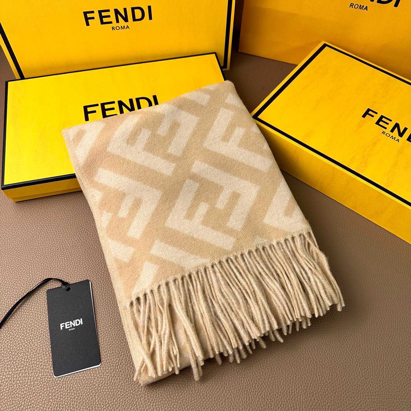 Fendi Beige Cashmere Scarf - EUR FASHION