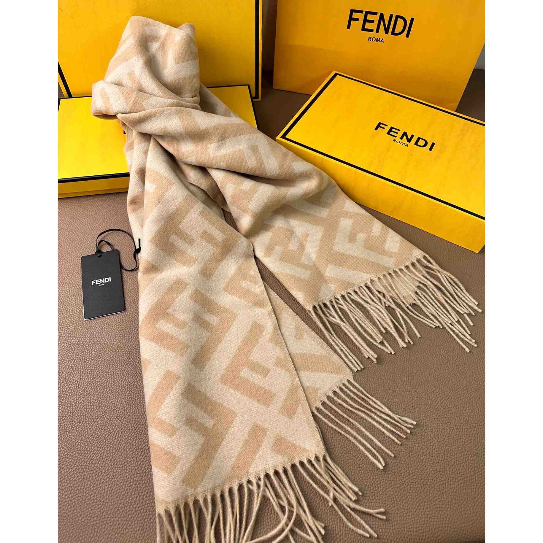 Fendi Beige Cashmere Scarf - EUR FASHION