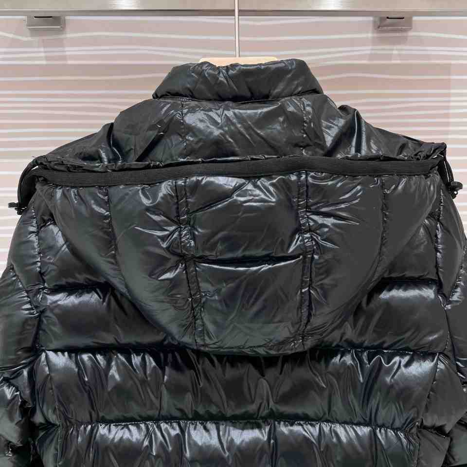 Moncler Bady Short Down Jacket - EUR FASHION