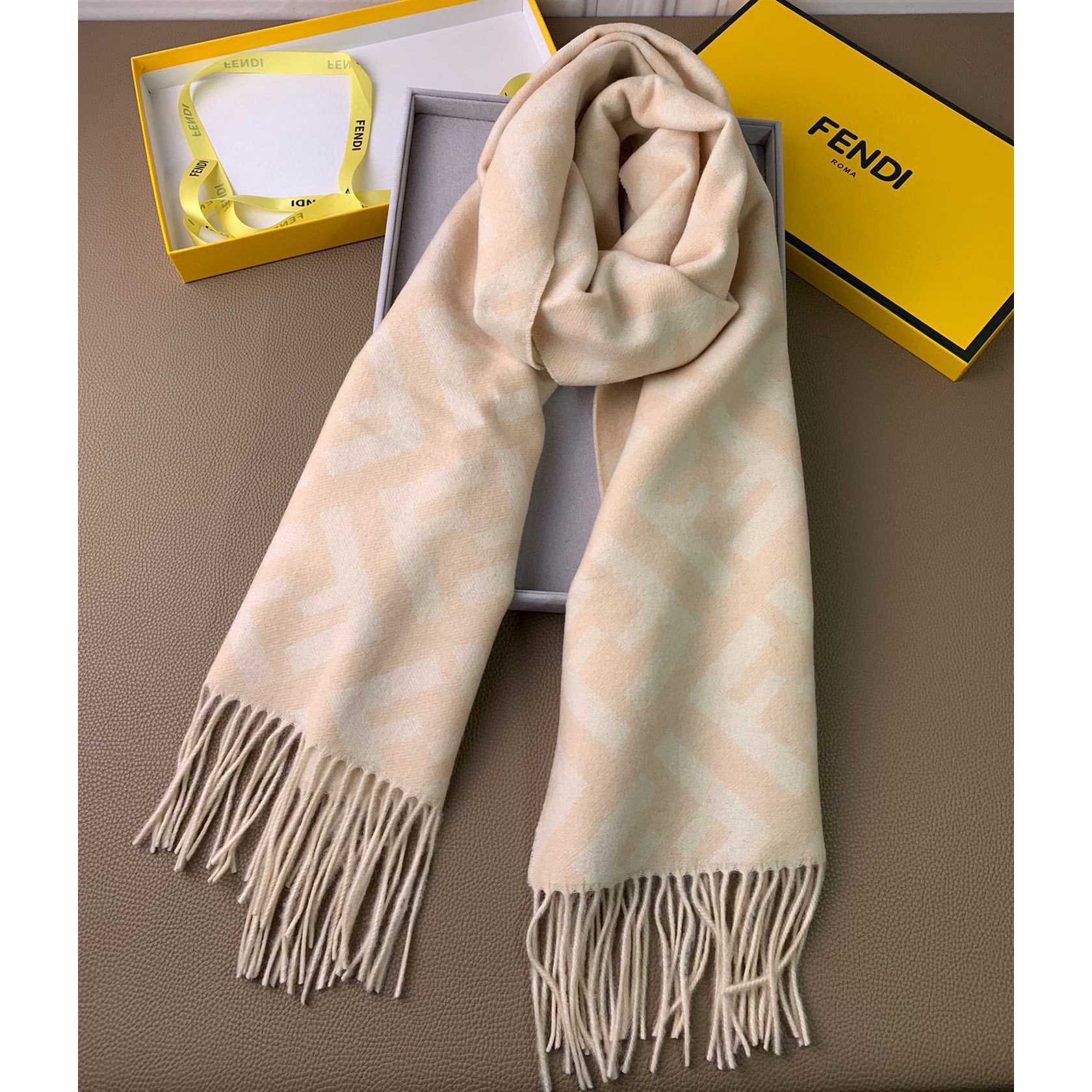 Fendi Pale Pink Cashmere Scarf - EUR FASHION