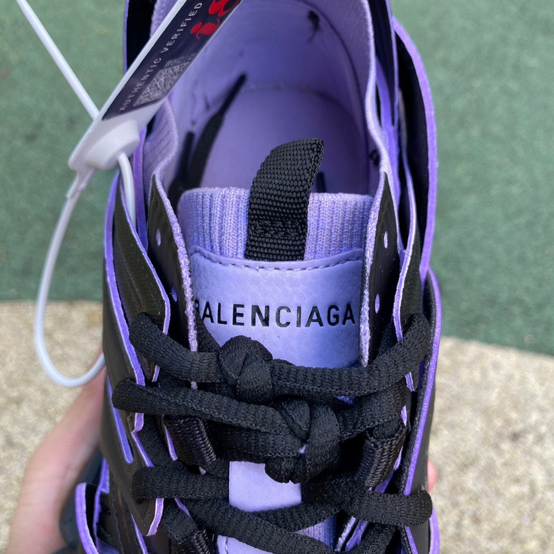 Balenciaga Track 3.0 Sneaker  - EUR FASHION