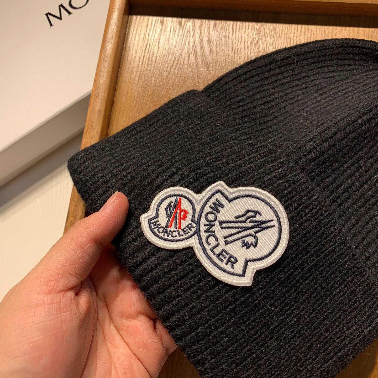 Moncler Beanie - EUR FASHION