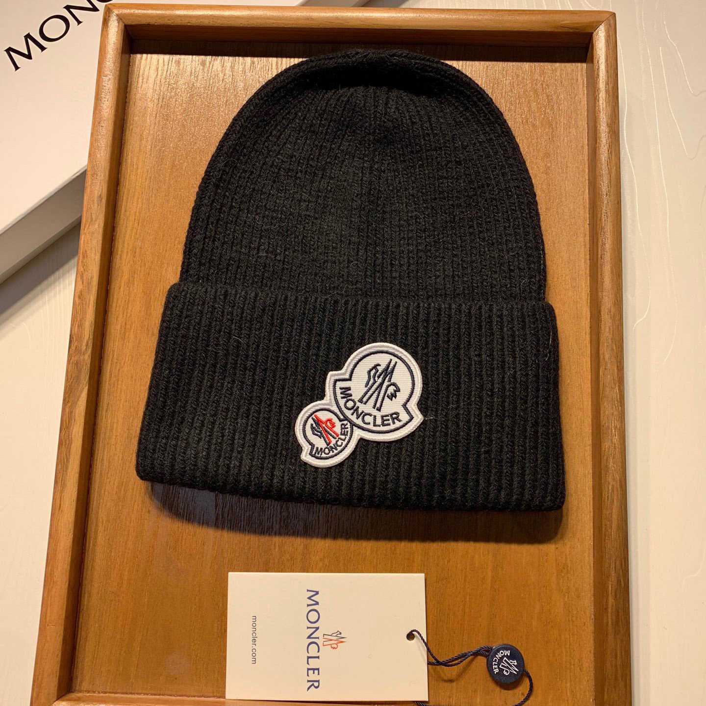 Moncler Beanie - EUR FASHION