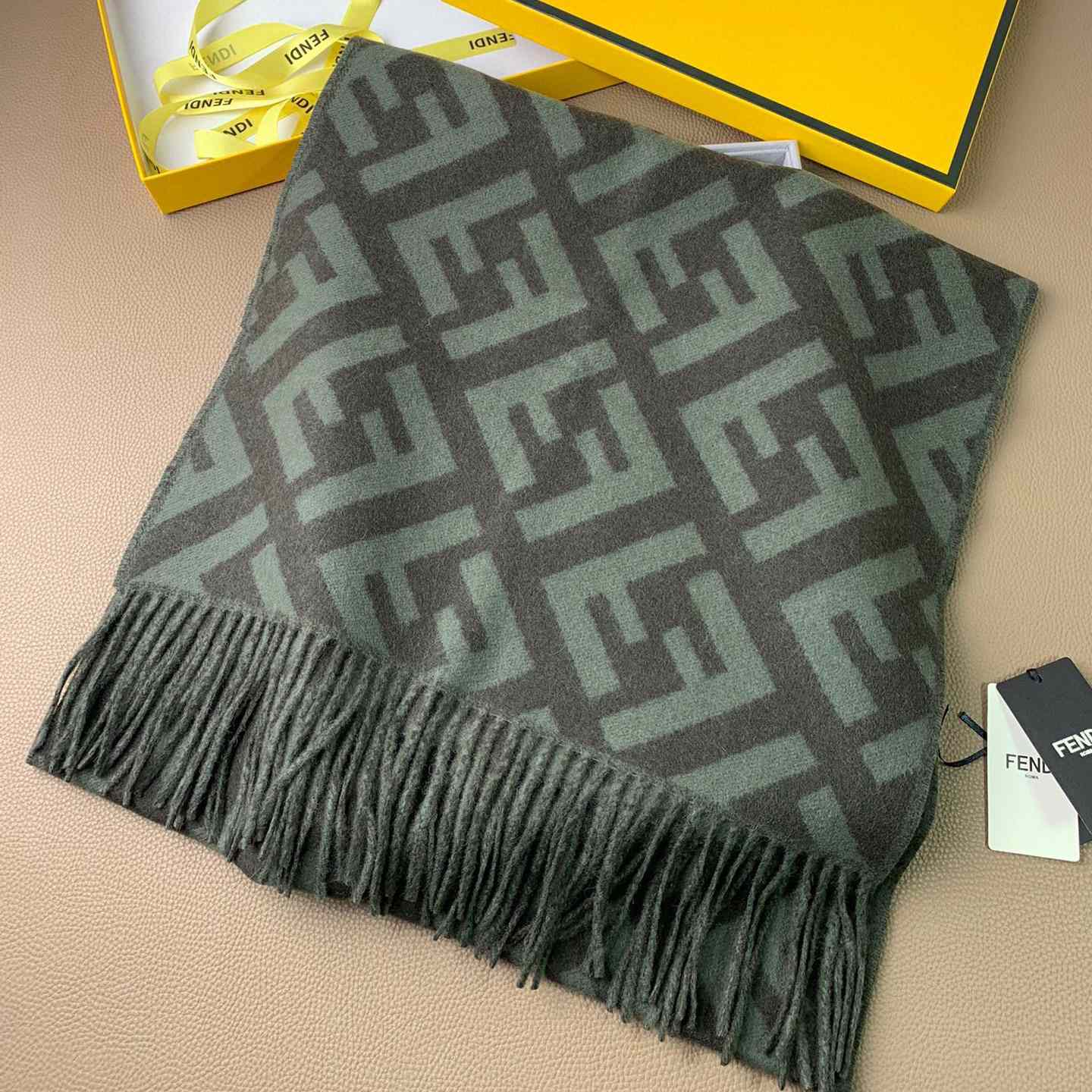 Fendi Green Cashmere Scarf - EUR FASHION