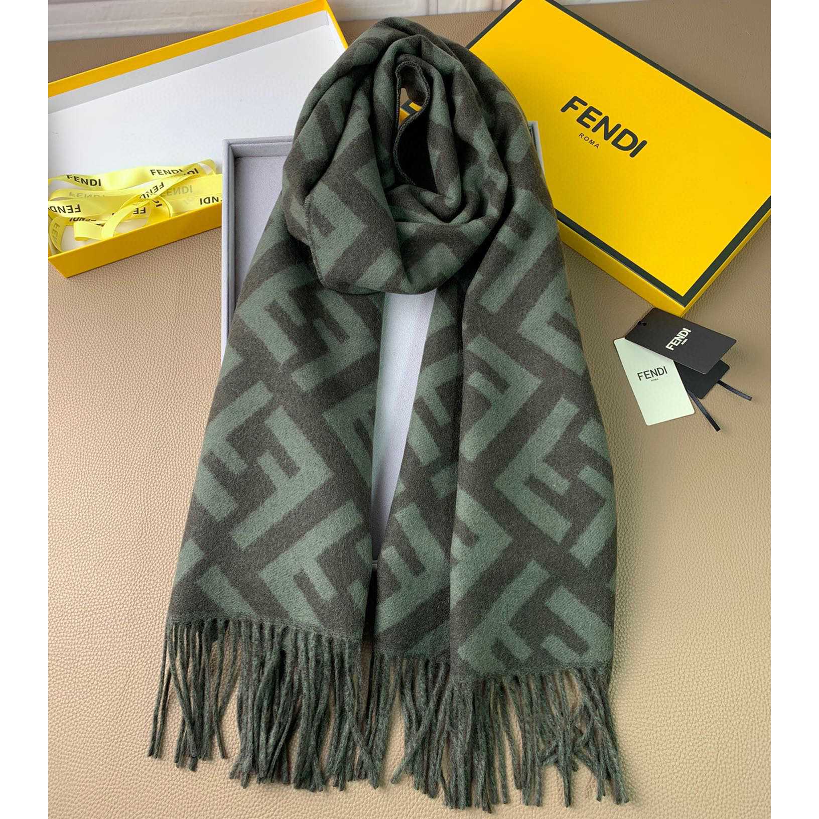 Fendi Green Cashmere Scarf - EUR FASHION