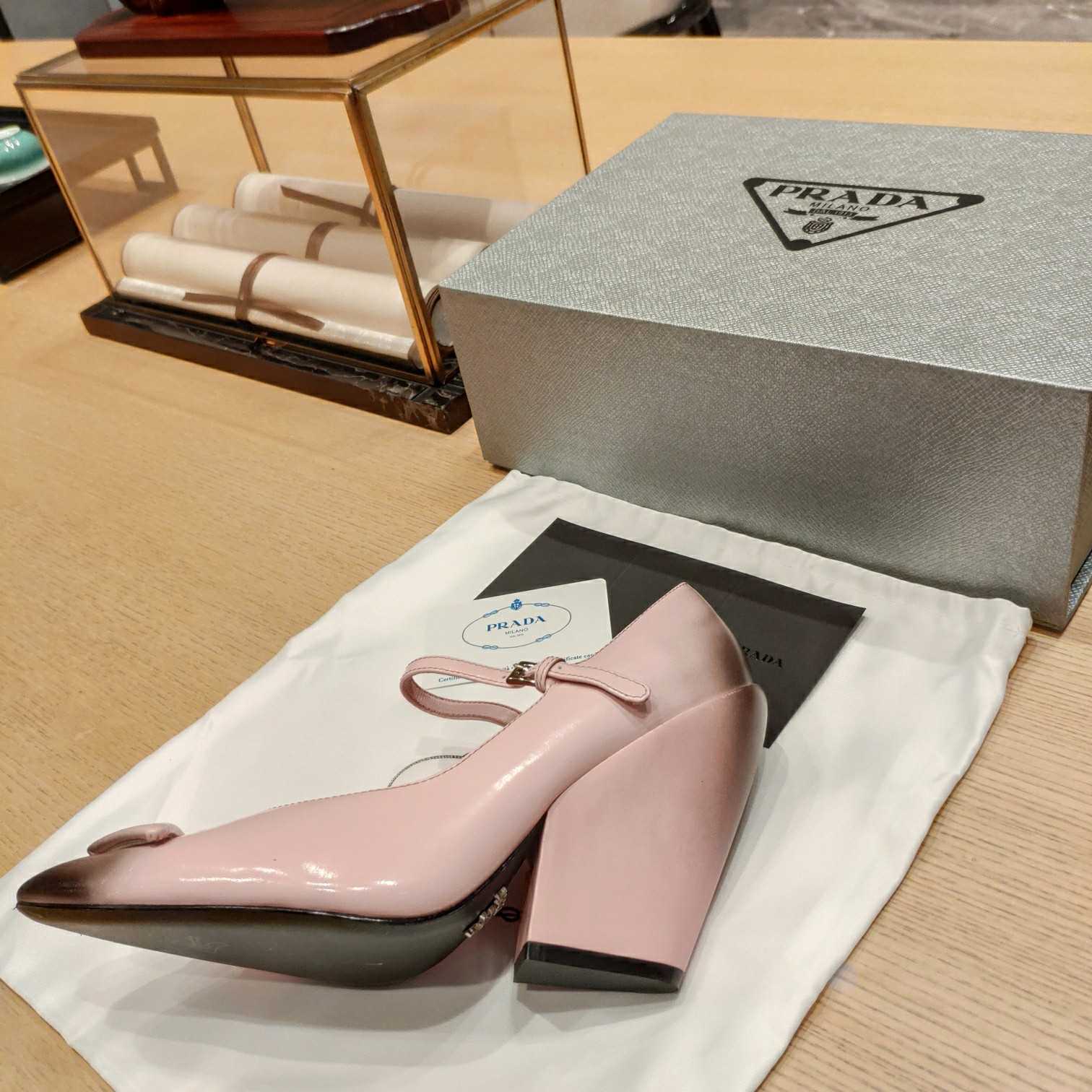 Prada Logo Toe Pumps - EUR FASHION