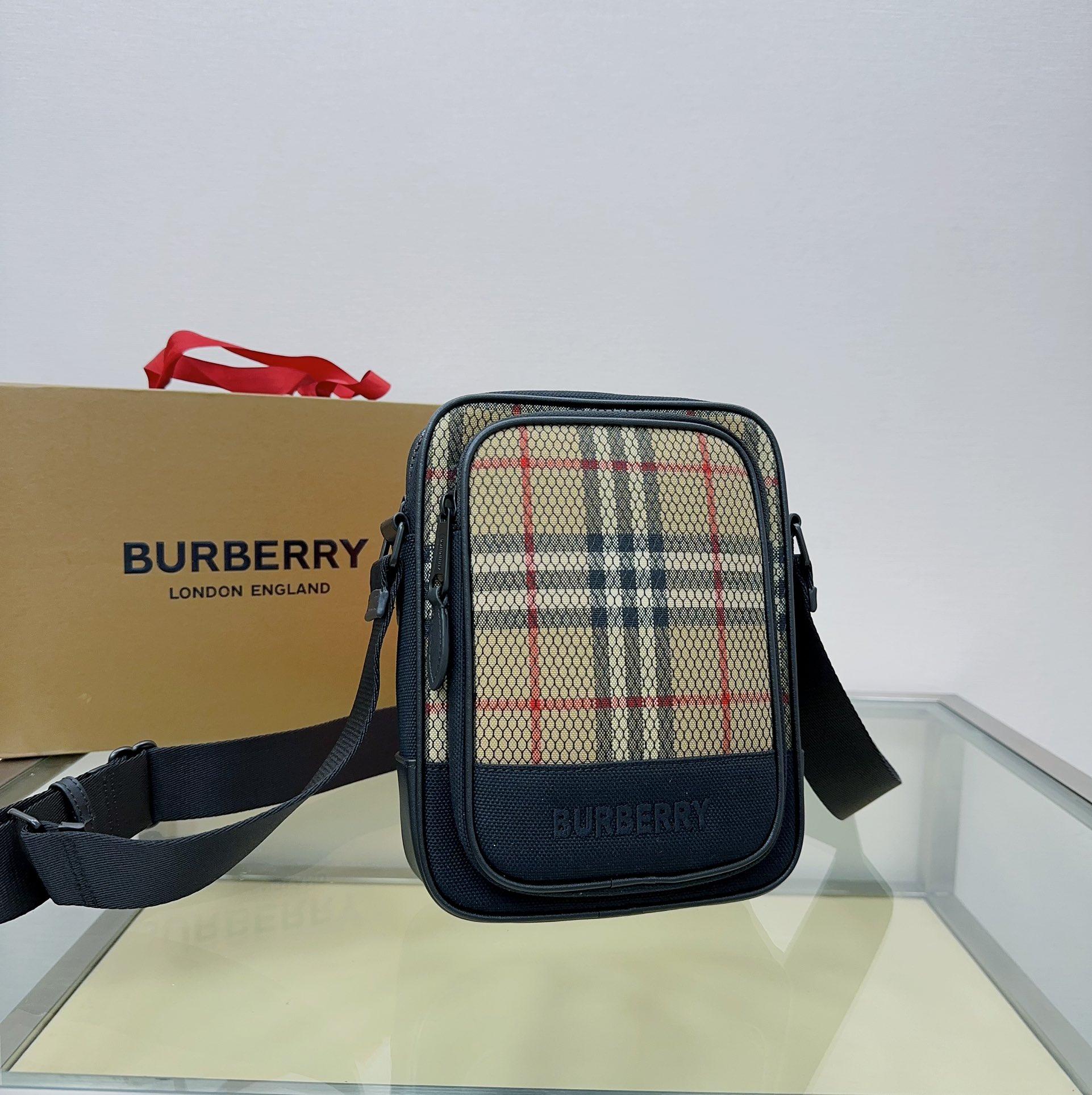 Burberry Freddie Bag   - EUR FASHION