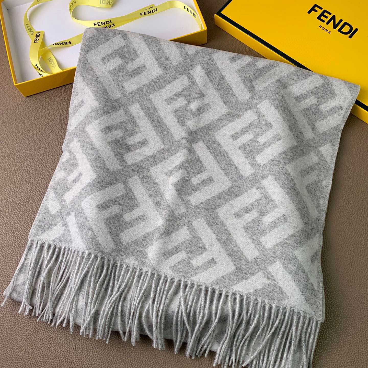 Fendi Pale Grey Cashmere Scarf - EUR FASHION