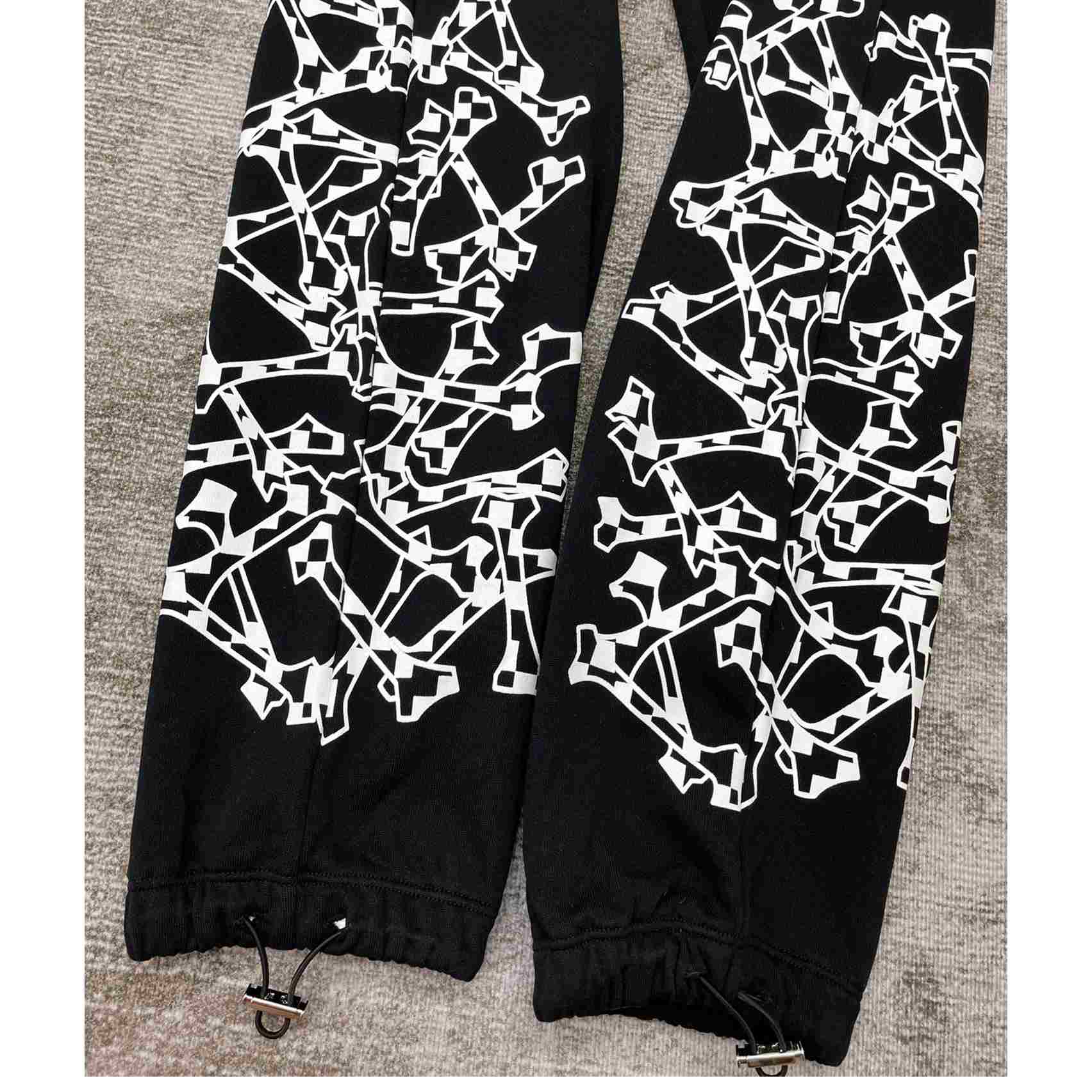 Amiri Checkered Bones Sweatpant - EUR FASHION