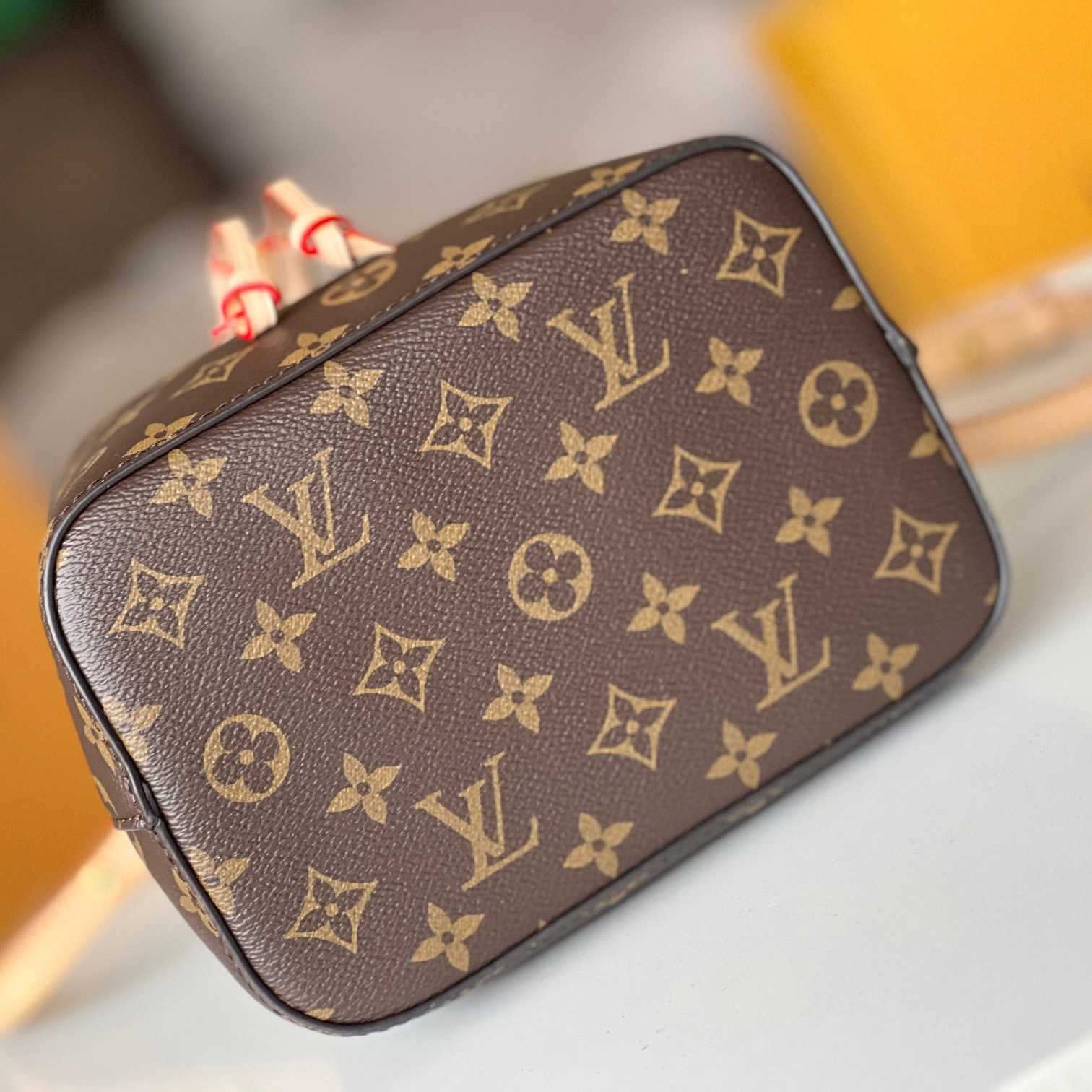 Louis Vuitton Néonoé BB  M46581 - EUR FASHION