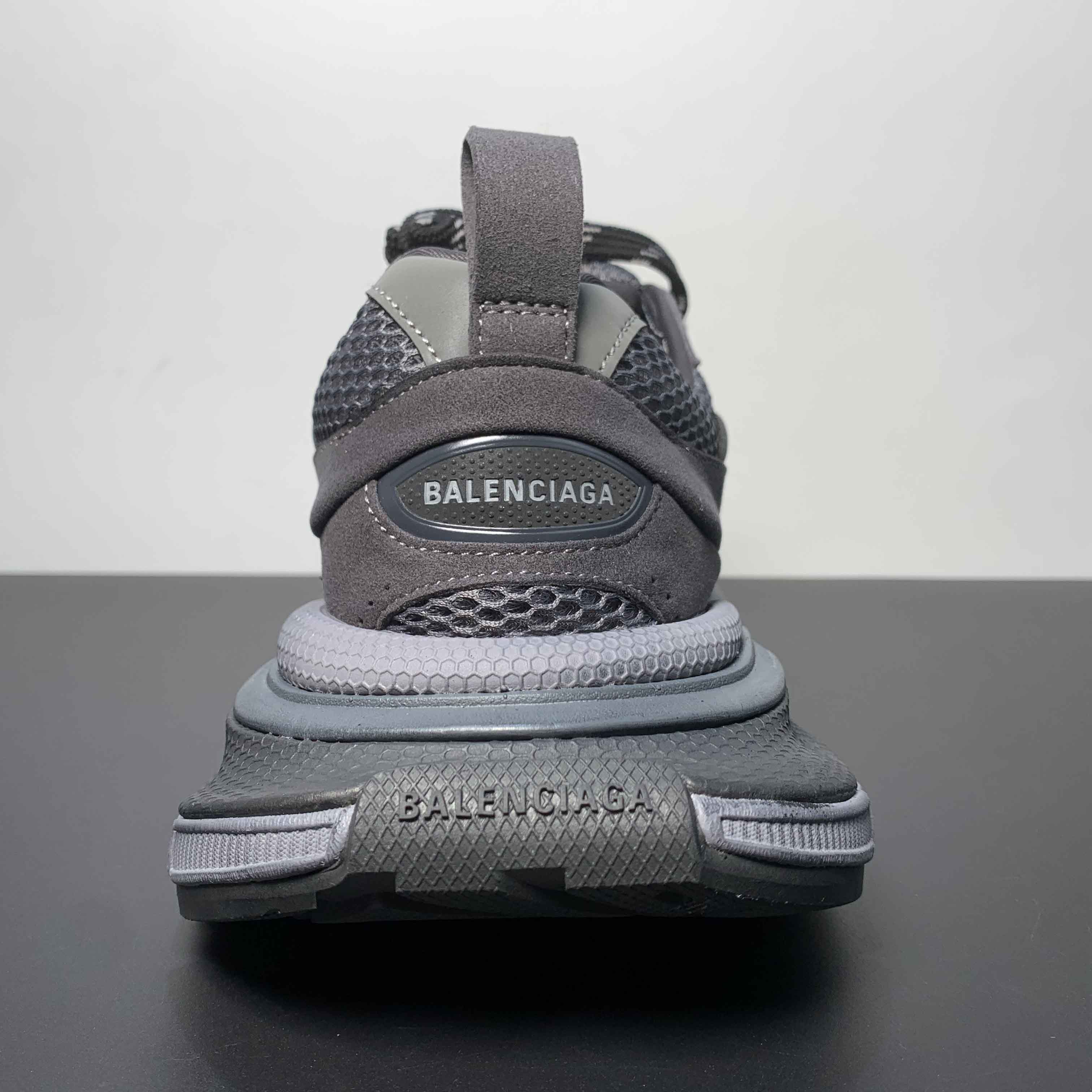 Balenciaga 3XL Sneaker In Dark Grey  - EUR FASHION