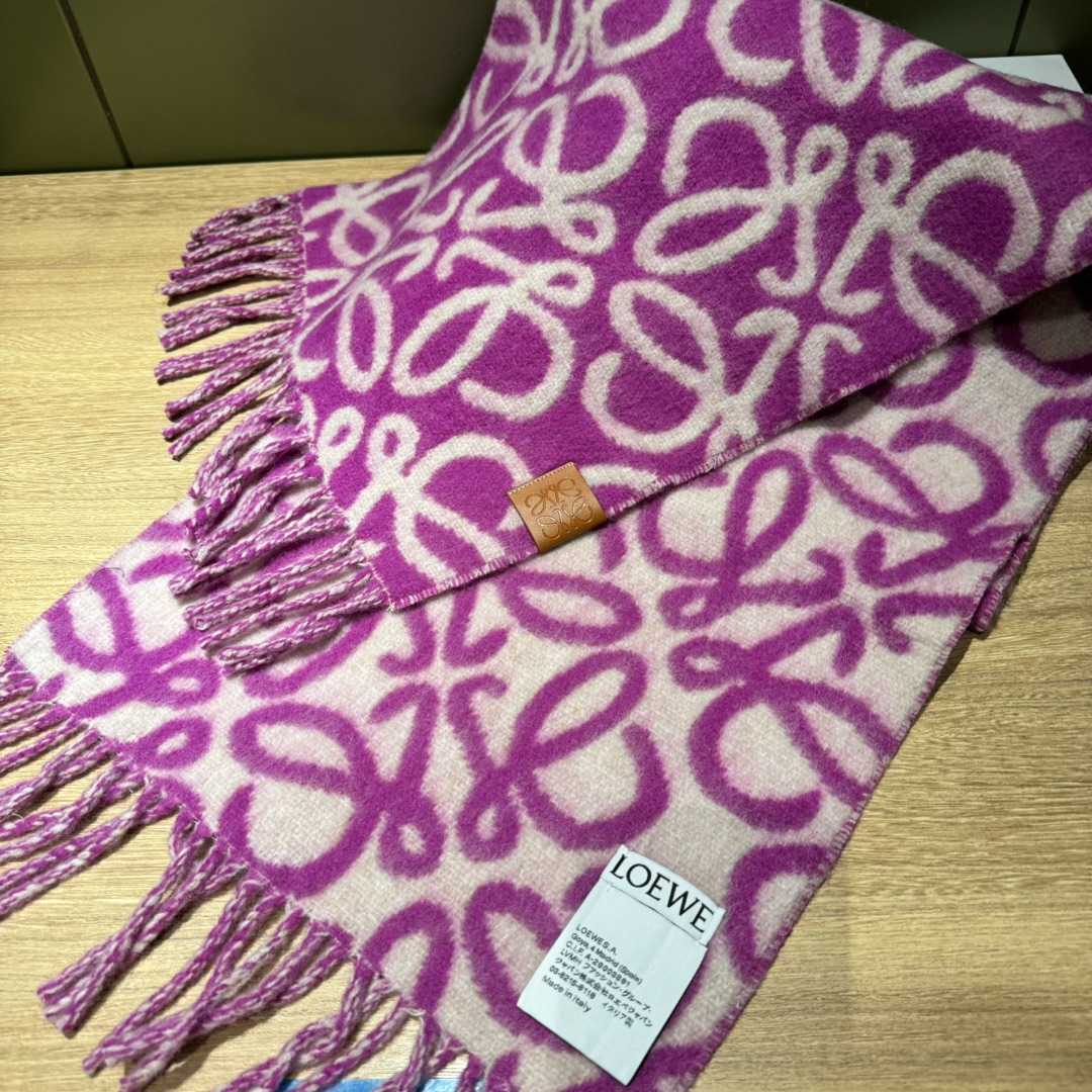 Loewe Anagram Scarf In Alpaca And Wool - EUR FASHION