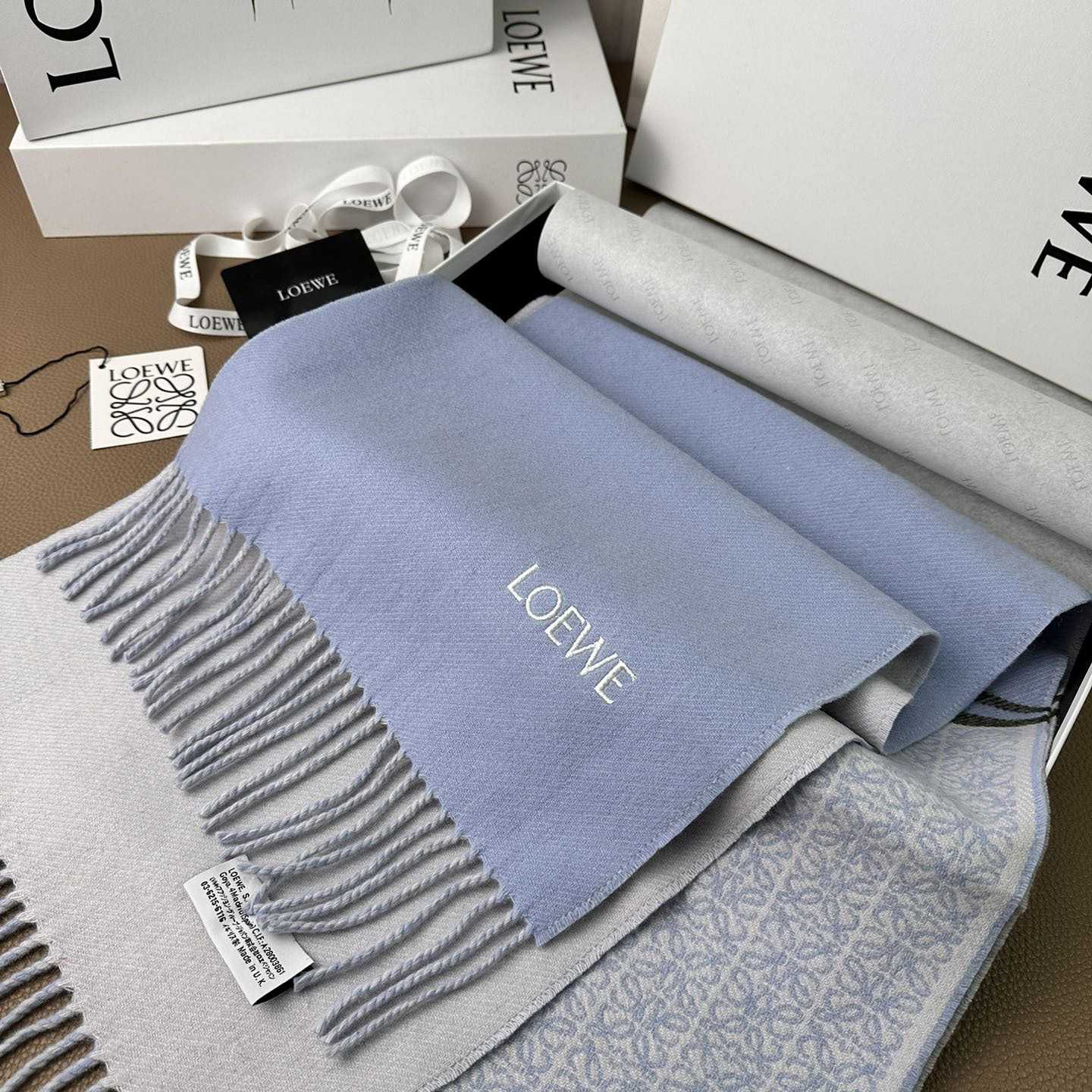 Loewe Scarf In Wool And Cashmere - EUR FASHION