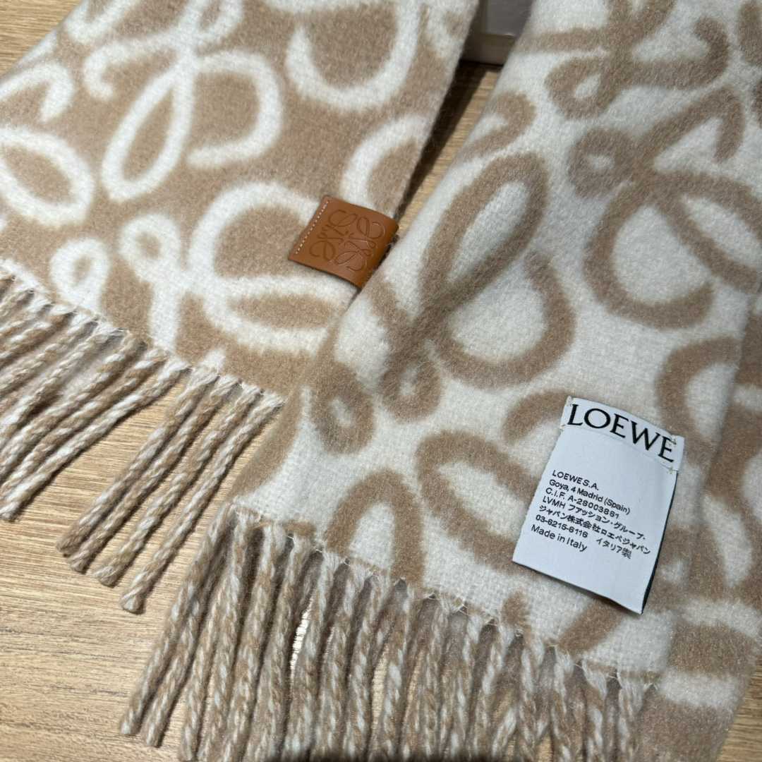 Loewe Anagram Scarf In Alpaca And Wool - EUR FASHION