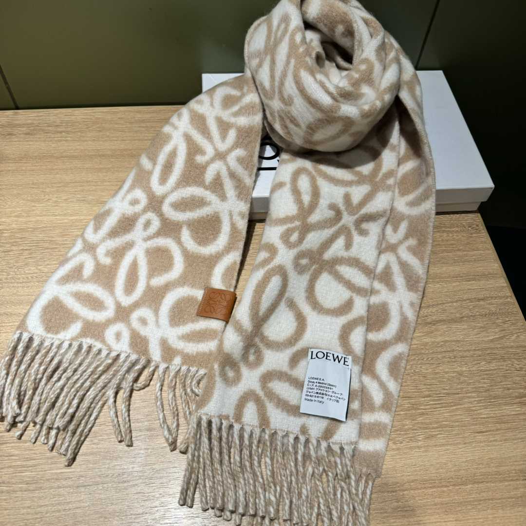 Loewe Anagram Scarf In Alpaca And Wool - EUR FASHION