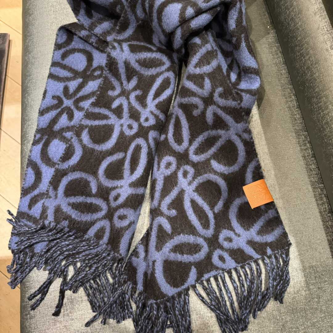 Loewe Anagram Scarf In Alpaca And Wool - EUR FASHION