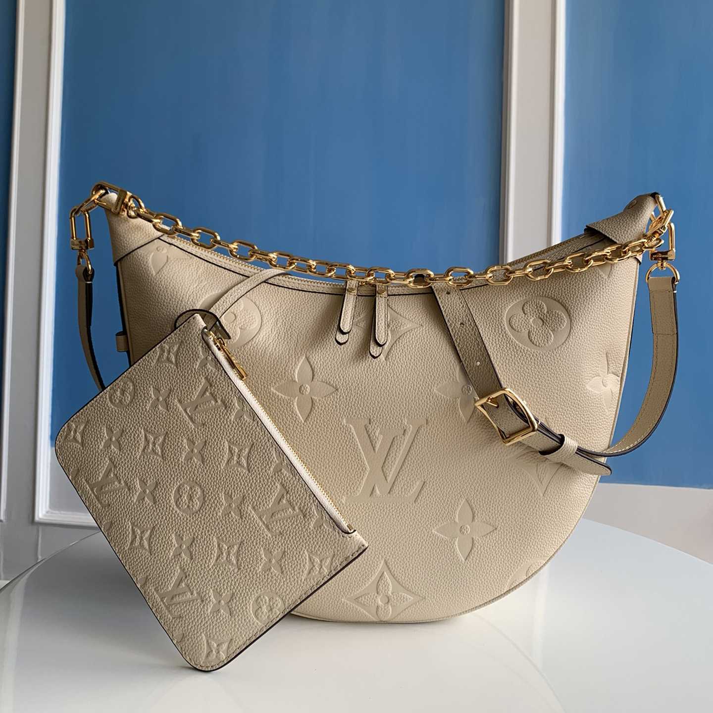 Louis Vuitton Loop Hobo          M46739 - EUR FASHION