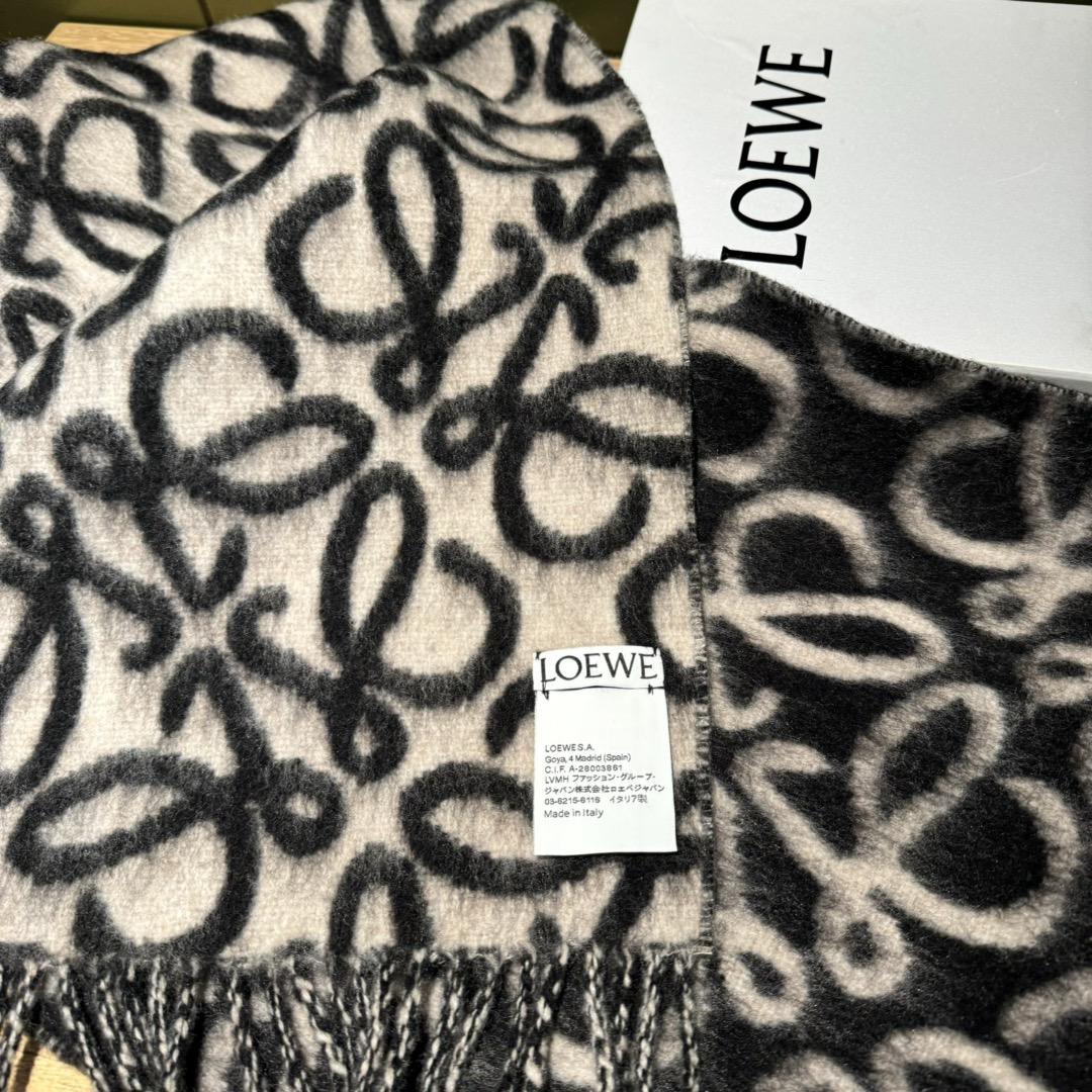 Loewe Anagram Scarf In Alpaca And Wool - EUR FASHION