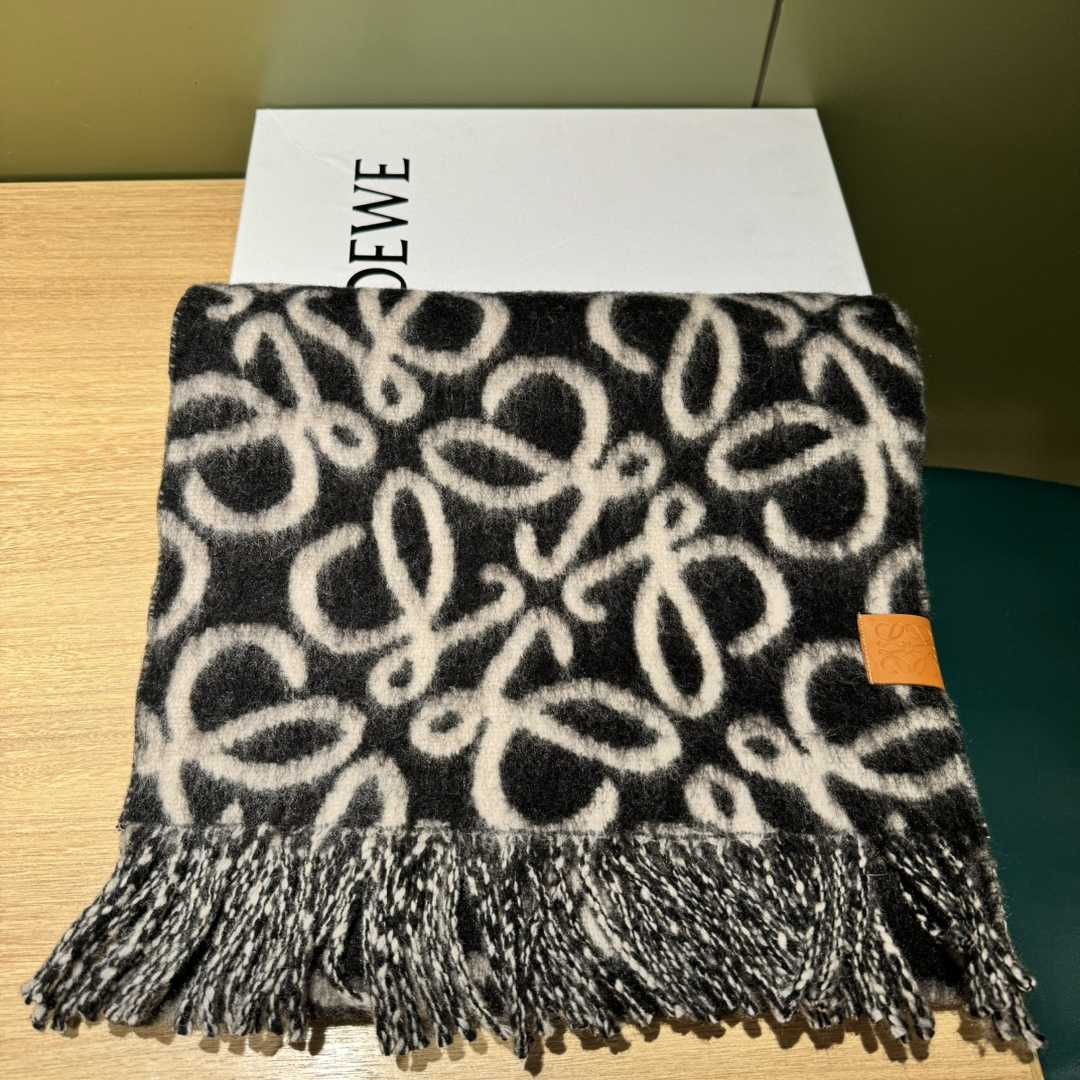 Loewe Anagram Scarf In Alpaca And Wool - EUR FASHION