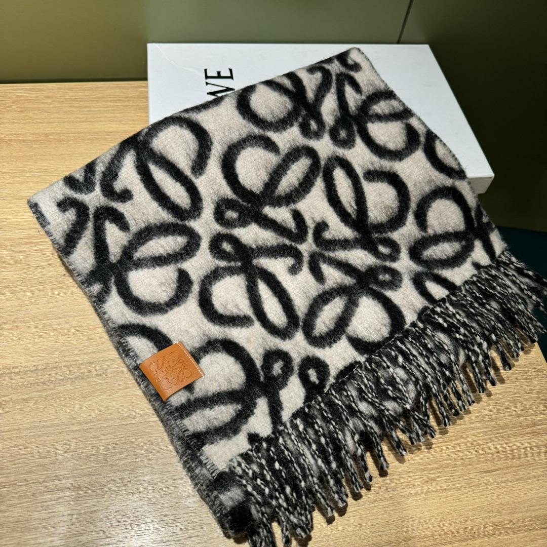 Loewe Anagram Scarf In Alpaca And Wool - EUR FASHION