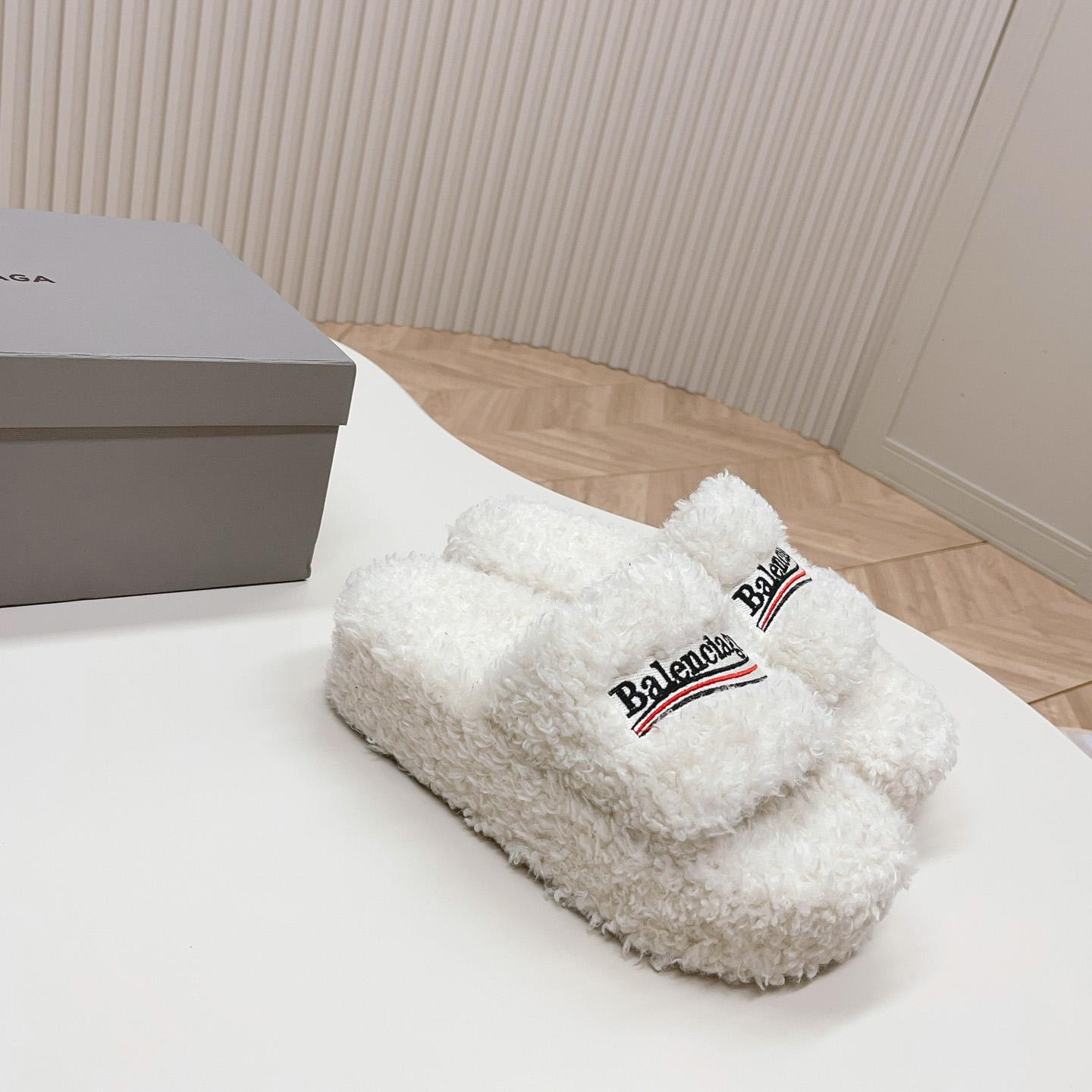 Balenciaga Furry Platform Sandal In White - EUR FASHION