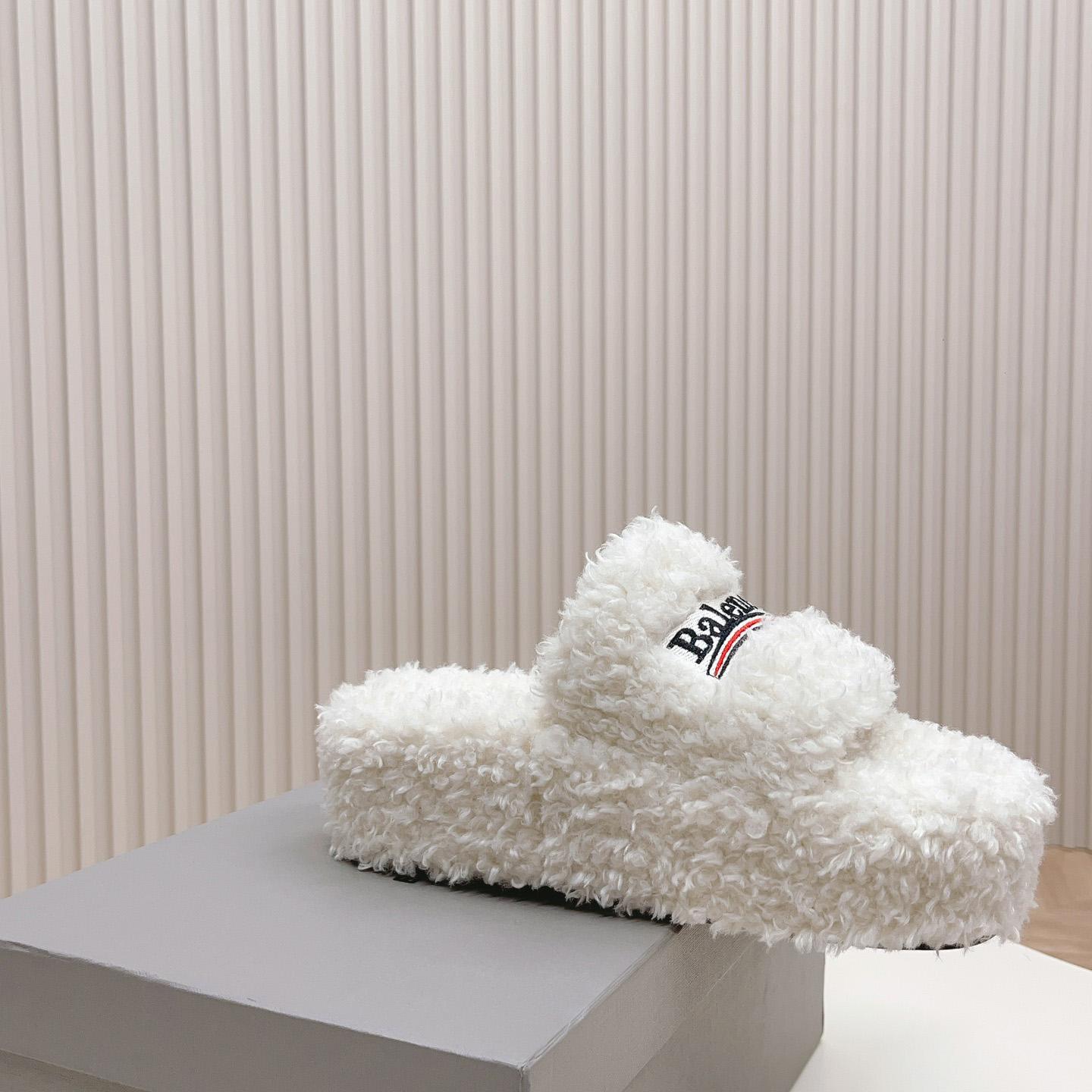 Balenciaga Furry Platform Sandal In White - EUR FASHION