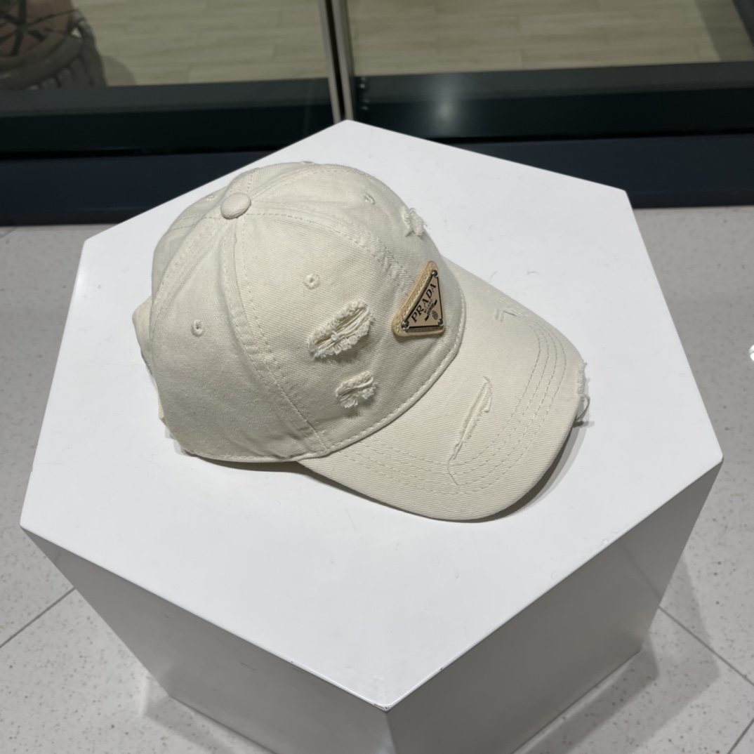 Prada Baseball Cap - EUR FASHION