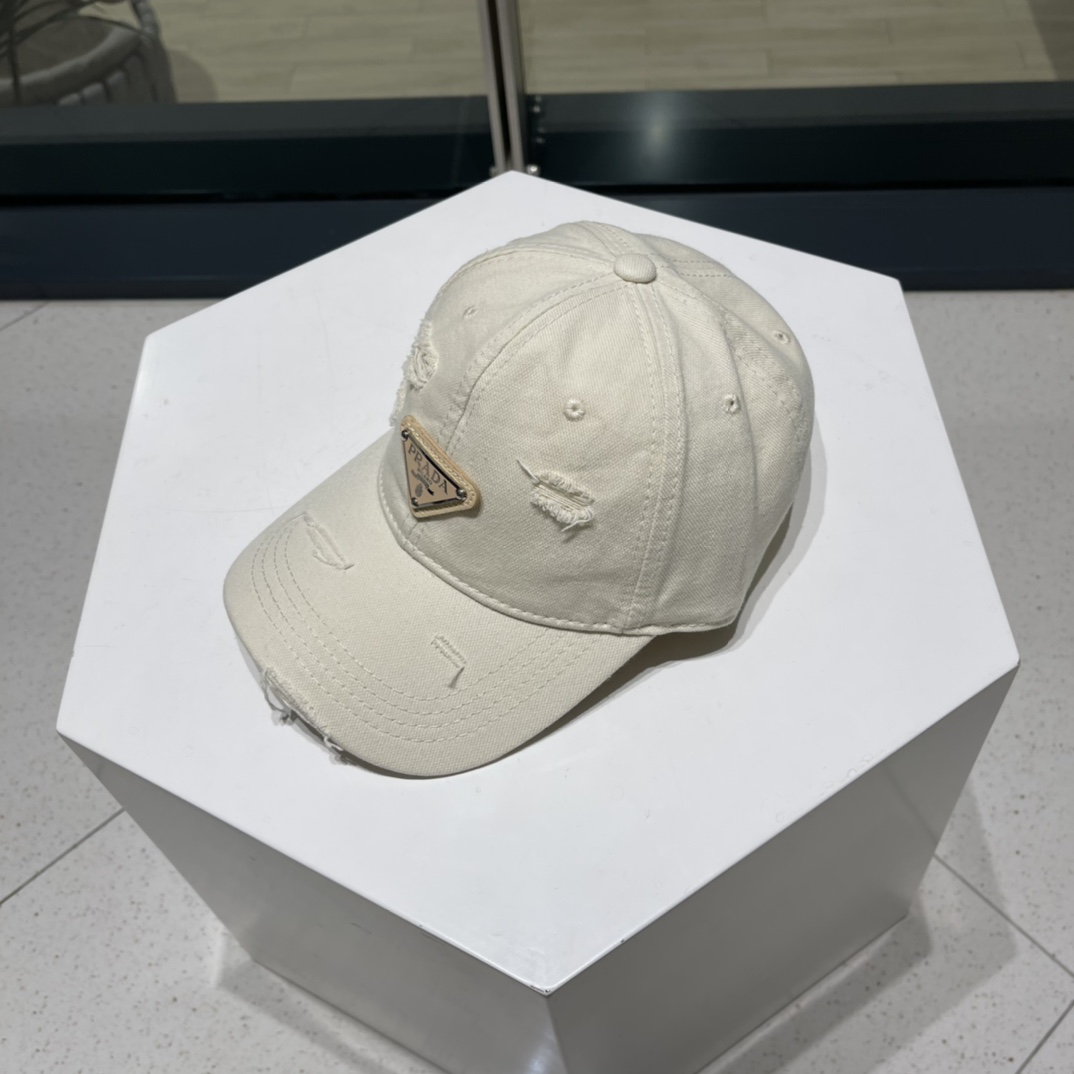 Prada Baseball Cap - EUR FASHION