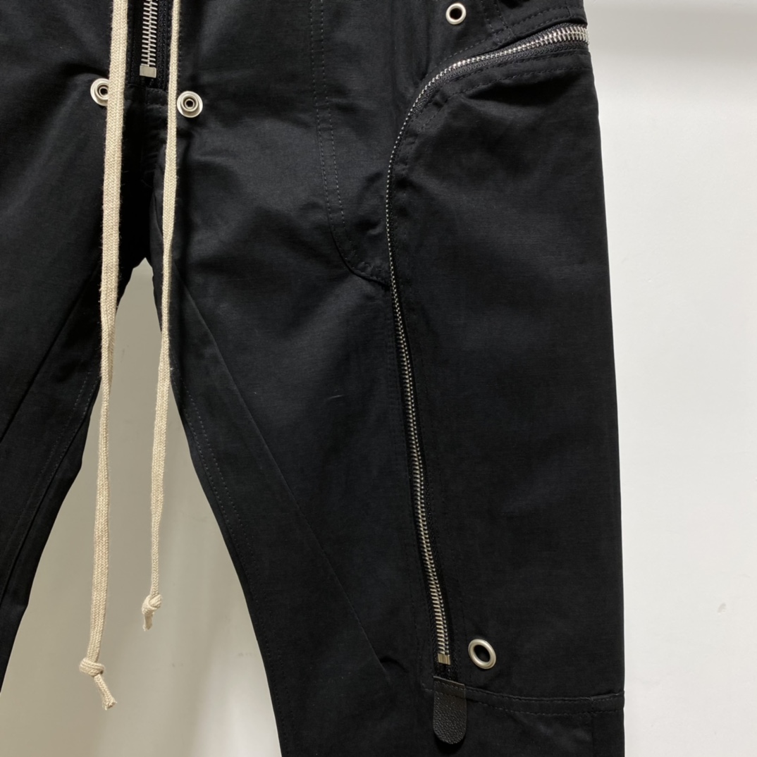 Rick Owens Black Bauhaus Cargo Pants - EUR FASHION