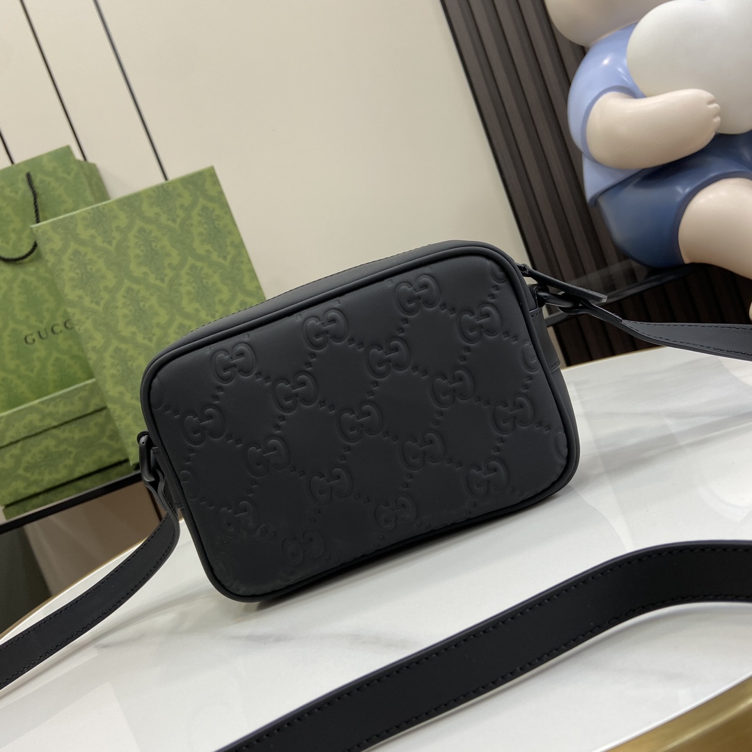 Gucci GG Rubber-effect Mini Shoulder Bag - EUR FASHION