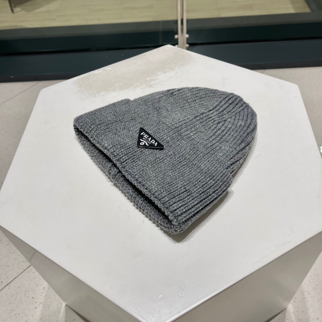 Prada Wool And Cashmere Beanie - EUR FASHION