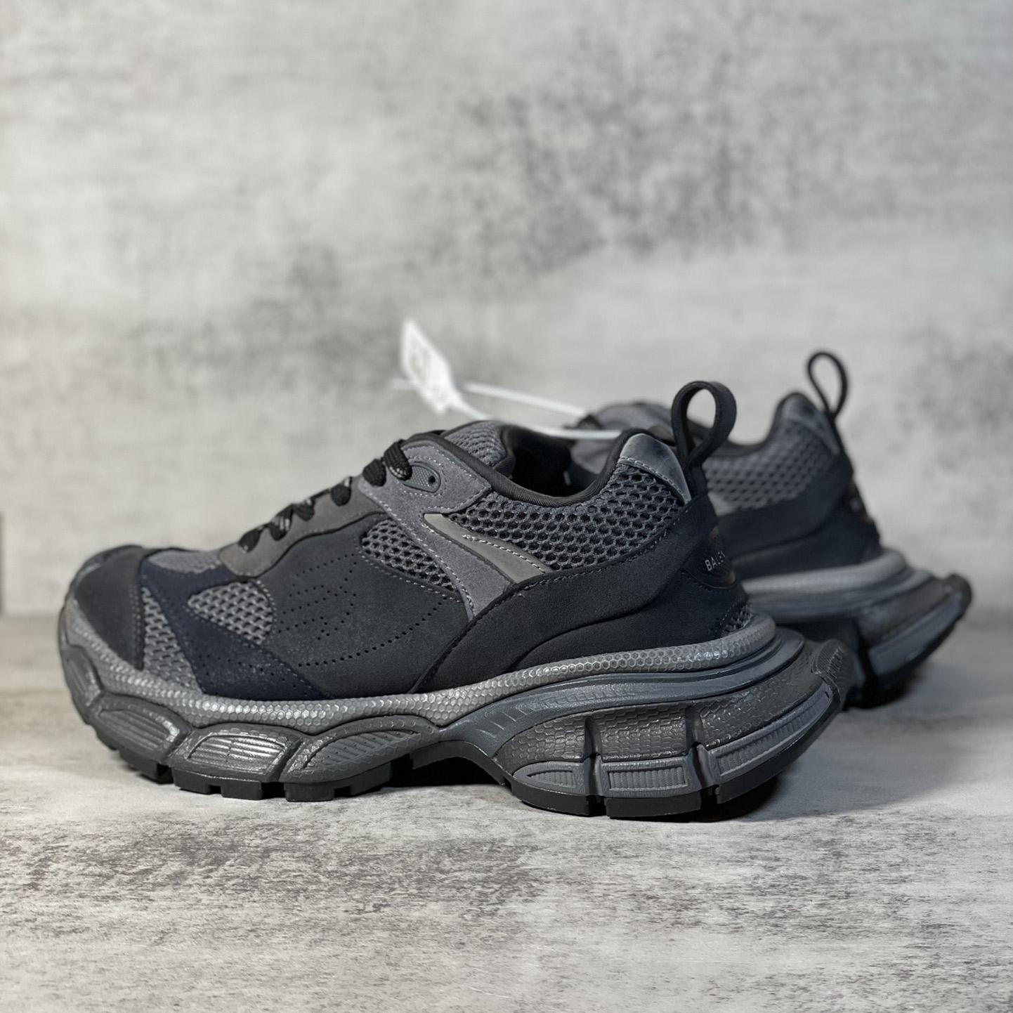 Balenciaga 3XL Sneaker In Dark Grey  - EUR FASHION