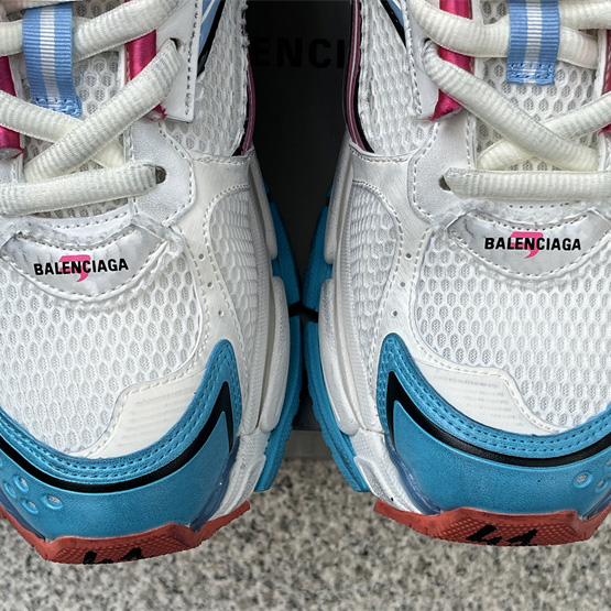 Balenciaga Runner Sneaker  - EUR FASHION