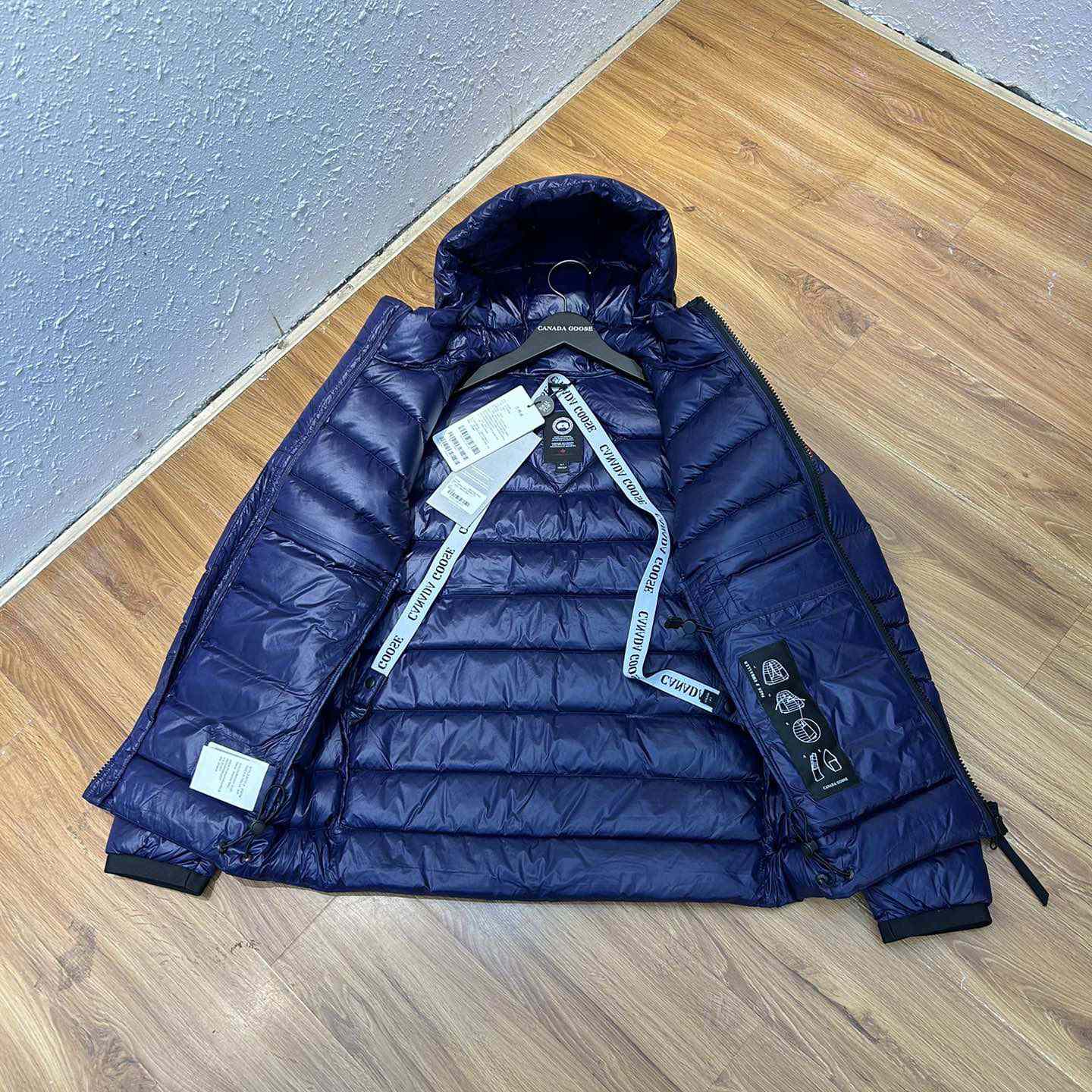 Canada Goose Crofton Hooded Jacket - EUR FASHION