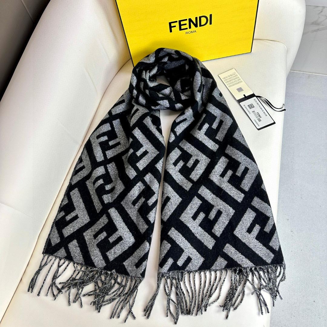 Fendi Black Cashmere Scarf - EUR FASHION