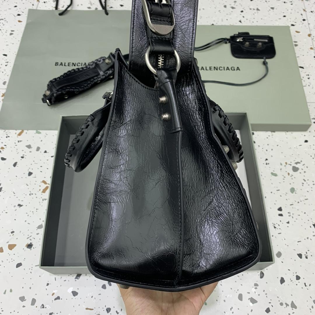 Balenciaga Neo Cagole City Handbag In Black  - EUR FASHION