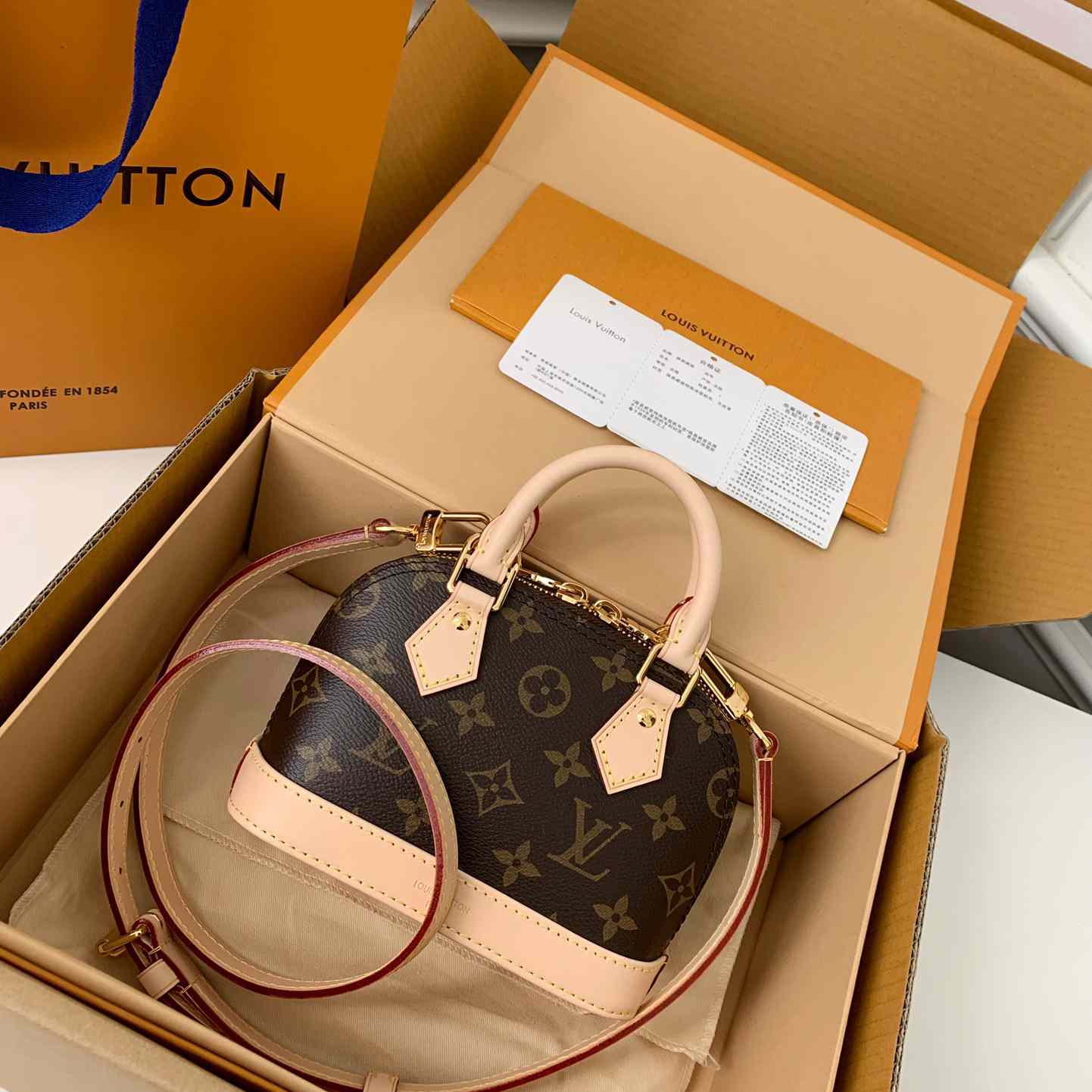 Louis Vuitton Nano Alma   M82717 - EUR FASHION