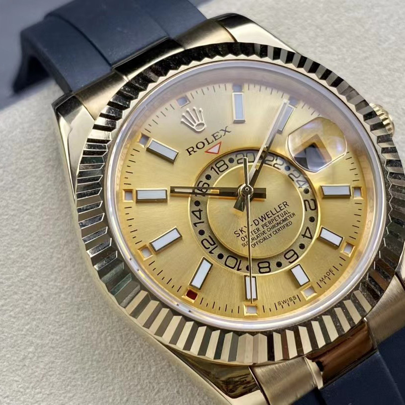 Rolex Sky-Dweller Watch   - EUR FASHION