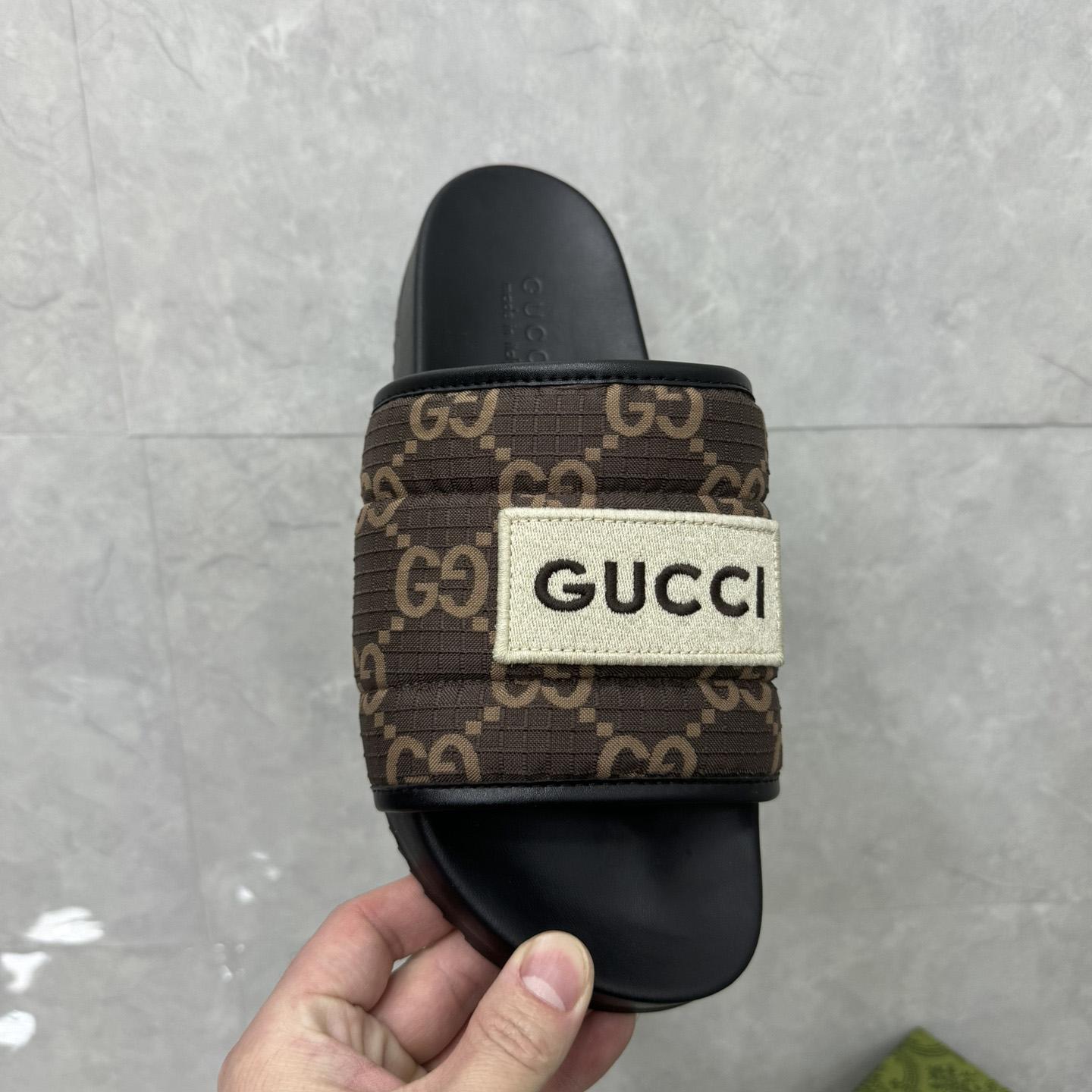 Gucci GG Slide Sandal - EUR FASHION