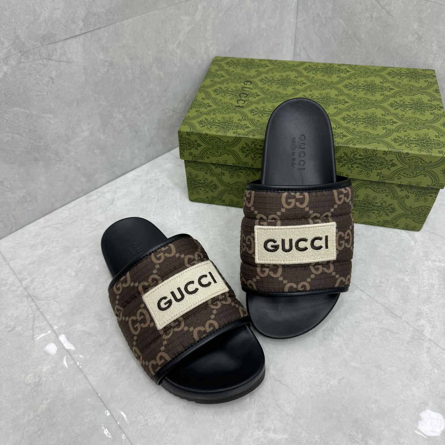 Gucci GG Slide Sandal - EUR FASHION